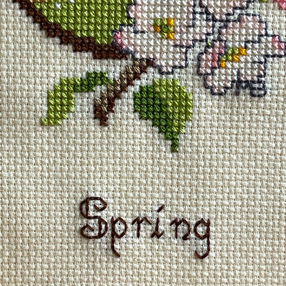 Vintage needlepoint, Spring 🌸 - Picture 2 of 13